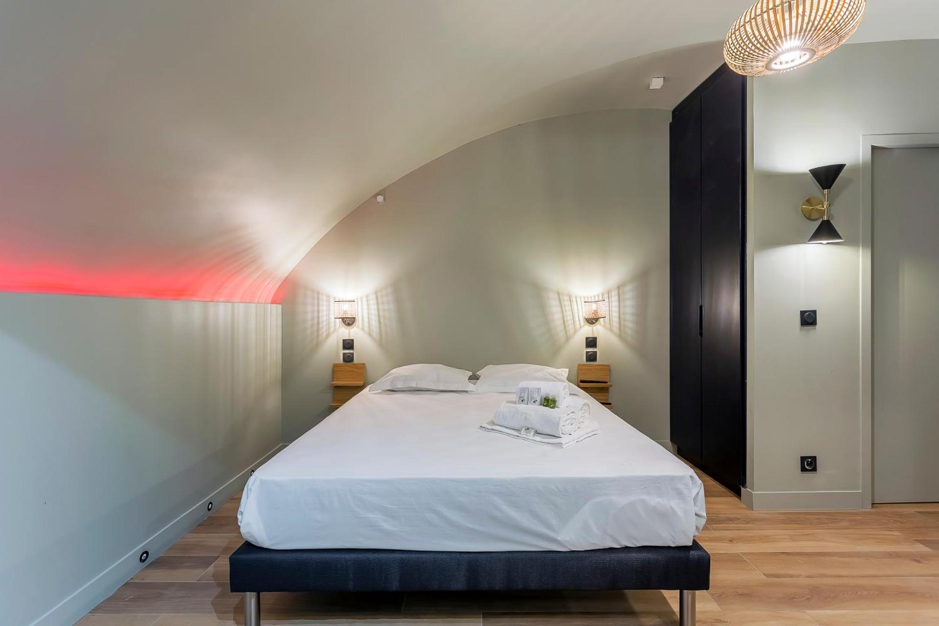 Suite Romantique Balneo Centre Lyon Exterior photo
